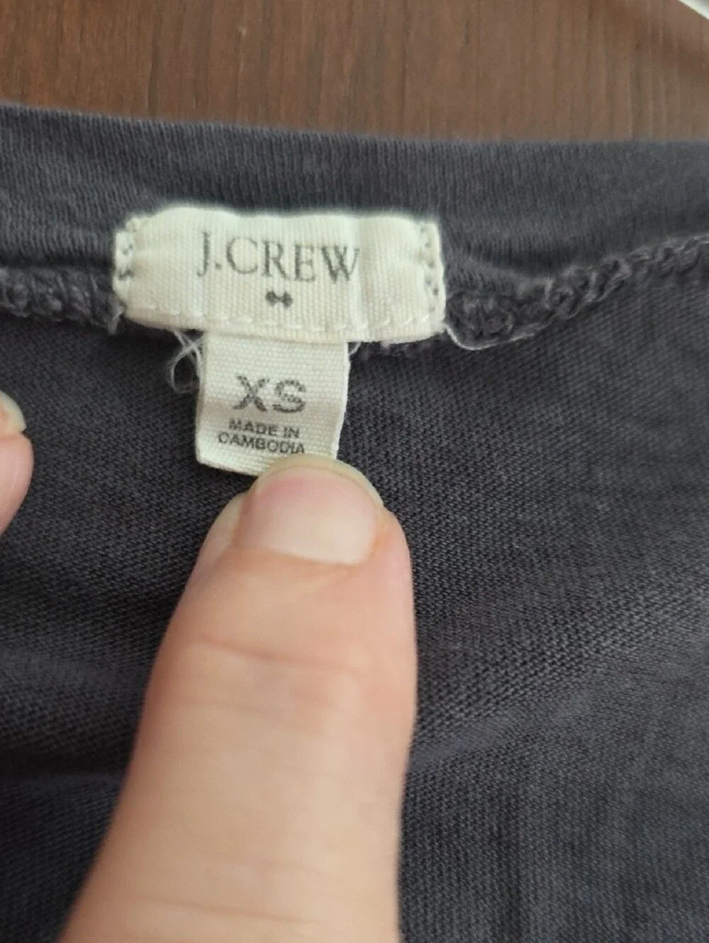 J. Crew Women's Long Sleeve V-Neck Top - Charcoal Gray Sz Xs